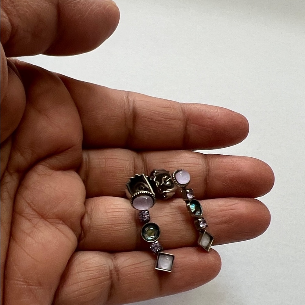 Like New Elegant Silver and Purple Dangle Earrings